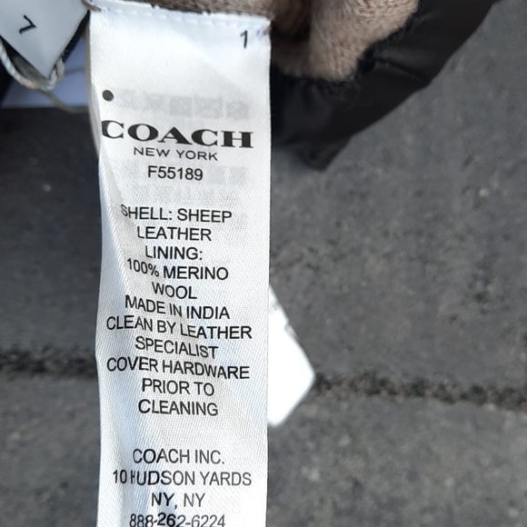 Coach Leather Gloves - Picture 6 of 6